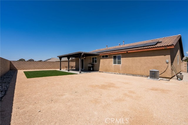 Detail Gallery Image 22 of 24 For 3360 James Ct, Lancaster,  CA 93535 - 4 Beds | 2 Baths