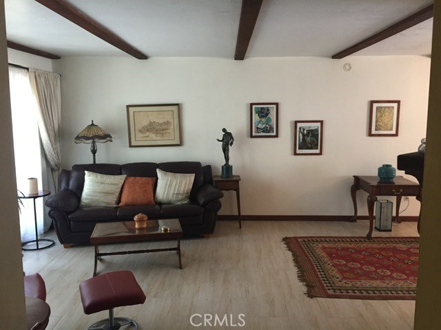 8694 Villa La Jolla Drive, La Jolla CA: https://media.crmls.org/medias/87ad0815-1f44-411b-af68-073cd48844be.jpg