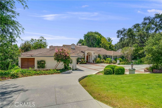 Detail Gallery Image 4 of 41 For 950 Hampton, Arcadia,  CA 91006 - 5 Beds | 6/2 Baths