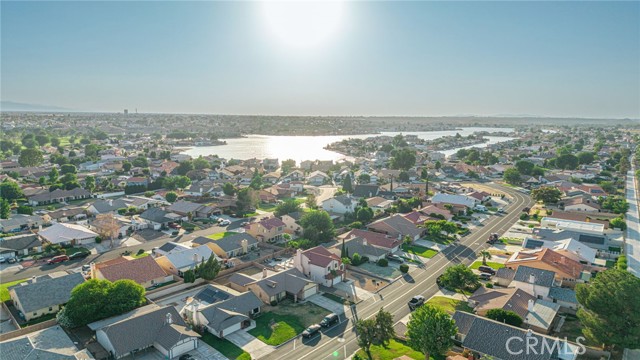 13290 Riverview Drive, Victorville CA: https://media.crmls.org/medias/87af4a4a-9286-4b81-b8bf-cf300dcb9593.jpg