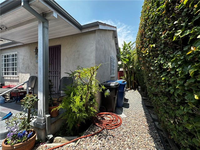 Detail Gallery Image 26 of 42 For 903 W 66th St, Los Angeles,  CA 90044 - 3 Beds | 2 Baths