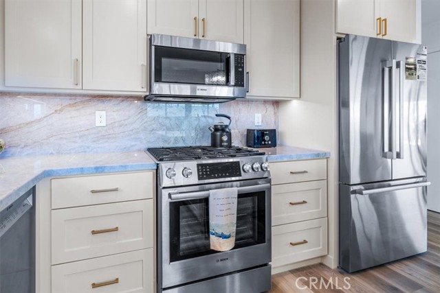 31 N 3rd Street, Cayucos CA: https://media.crmls.org/medias/87b00343-3500-439b-8053-ad3bc695c6e5.jpg
