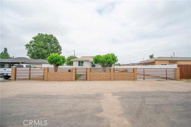 14723 Walters Street, Eastvale CA: https://media.crmls.org/medias/87b050c4-ae6c-4384-8373-06fd9e2b9d32.jpg