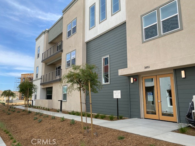 26955 Prospector Road, Valencia CA: https://media.crmls.org/medias/87b0db55-289d-4e26-9315-5842b039fceb.jpg