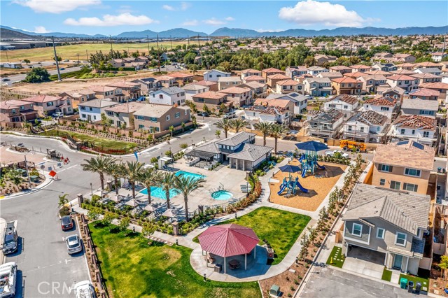 Detail Gallery Image 4 of 47 For 36854 Diego Springs Ave, Murrieta,  CA 92563 - 4 Beds | 3 Baths