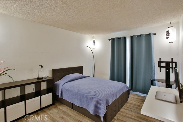 Detail Gallery Image 13 of 39 For 2829 S Fairview St #B,  Santa Ana,  CA 92704 - 2 Beds | 2 Baths