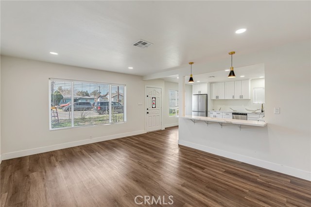 Detail Gallery Image 12 of 32 For 734 Massachusetts, Beaumont,  CA 92223 - 3 Beds | 2 Baths