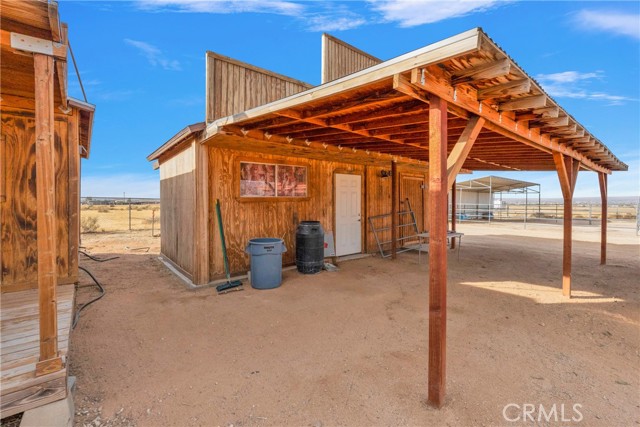 Detail Gallery Image 62 of 75 For 11042 Joshua Rd, Apple Valley,  CA 92308 - 4 Beds | 4 Baths