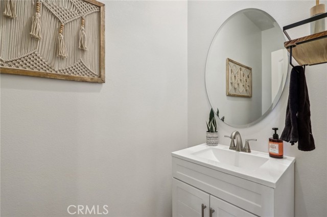 Detail Gallery Image 10 of 35 For 40443 Calle Real, Murrieta,  CA 92563 - 3 Beds | 2/1 Baths