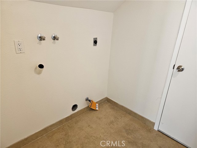 Detail Gallery Image 38 of 41 For 1812 Fairgreen Dr, Fullerton,  CA 92833 - 4 Beds | 3 Baths