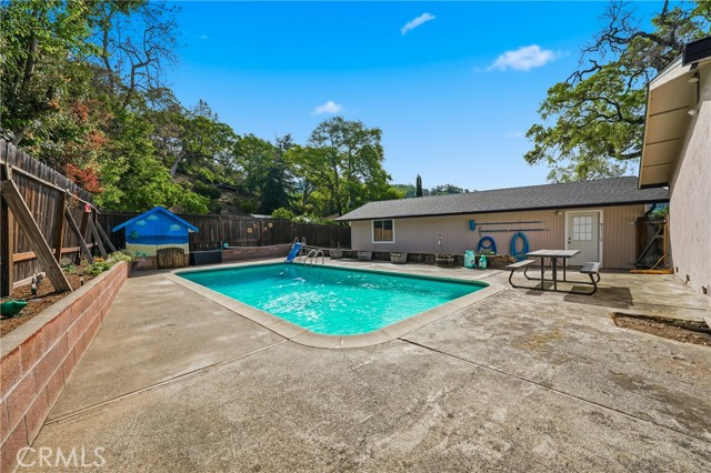 Detail Gallery Image 35 of 52 For 6802 Doris Circle, Lucerne,  CA 95458 - 3 Beds | 2 Baths