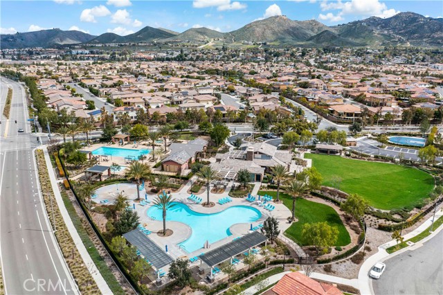 Detail Gallery Image 45 of 48 For 29325 Links, Lake Elsinore,  CA 92530 - 4 Beds | 3 Baths