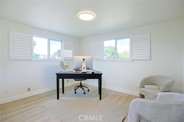 Detail Gallery Image 45 of 68 For 2301 W Manly, Santa Ana,  CA 92704 - 4 Beds | 2/1 Baths