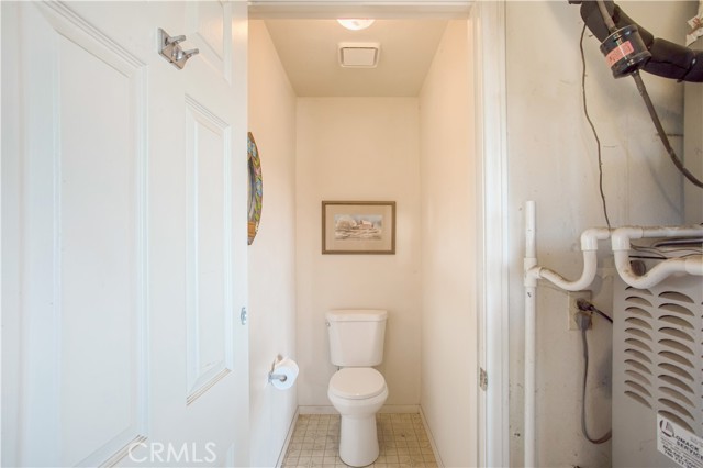 711 Tumble Creek Lane, Fallbrook CA: https://media.crmls.org/medias/87b3e01c-677a-4a94-884c-ab279f7d49b2.jpg