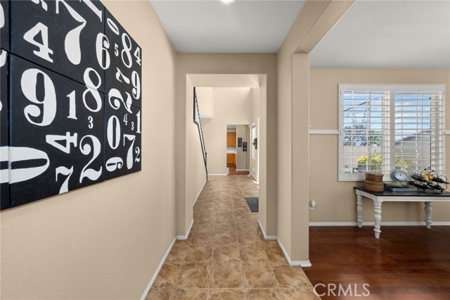 8800 Camino Limon Road, Corona CA: https://media.crmls.org/medias/87b3fa93-828c-413f-aad1-1bfe22d5cb34.jpg