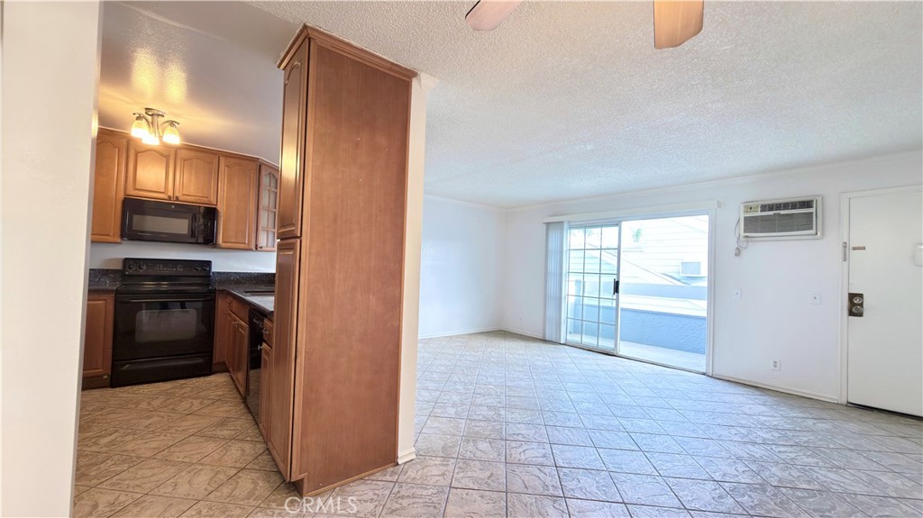 MLS #SR25277506 image #12