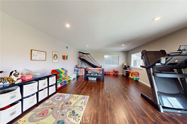200 Cyclone Street, Nipomo CA: https://media.crmls.org/medias/87b504b2-9742-4189-8935-e2a300f478d1.jpg