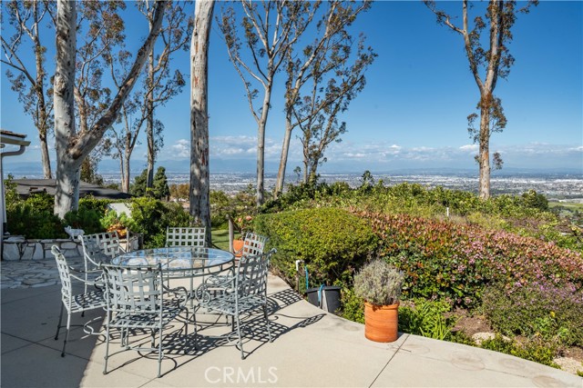 10 Stallion Road, Rancho Palos Verdes, California 90275, 4 Bedrooms Bedrooms, ,2 BathroomsBathrooms,Residential,Sold,Stallion,PV24106893