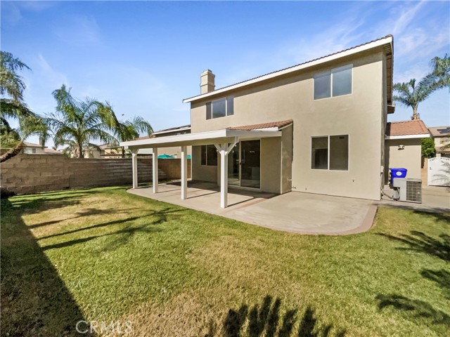 7411 Bull Run Place, Fontana CA: https://media.crmls.org/medias/87b559b5-5070-4eea-9214-c9d4174afacb.jpg