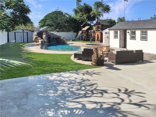 Detail Gallery Image 18 of 29 For 7347 Diamond St, Riverside,  CA 92504 - 5 Beds | 2/1 Baths