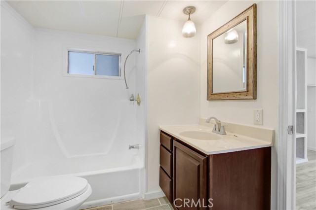 Detail Gallery Image 7 of 11 For 1455 S State St #239,  Hemet,  CA 92543 - 2 Beds | 2 Baths