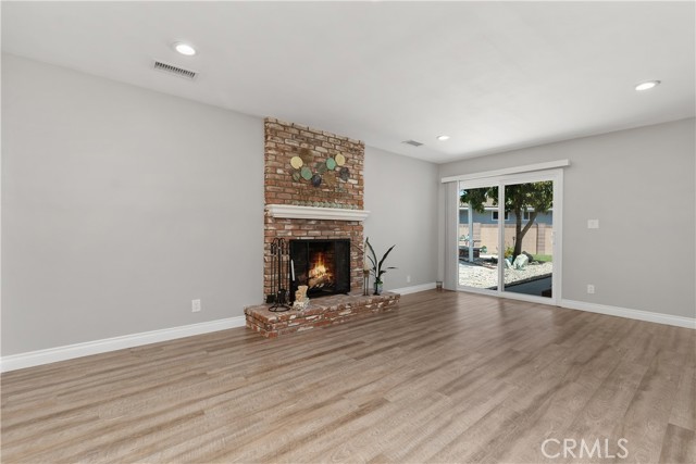 1837 N Studebaker Road, Long Beach CA: https://media.crmls.org/medias/87b5e078-d092-4a74-88df-92051599ba1e.jpg