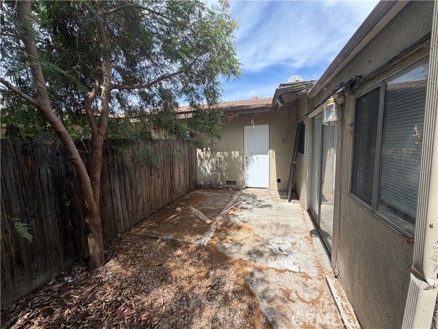 Detail Gallery Image 12 of 14 For 1459 S Euclid #8,  Ontario,  CA 91762 - 3 Beds | 1 Baths