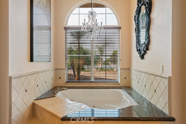 14161 Scenic View Road, Perris CA: https://media.crmls.org/medias/87b65f66-7347-4d08-a0d3-397dc6bd8c8c.jpg