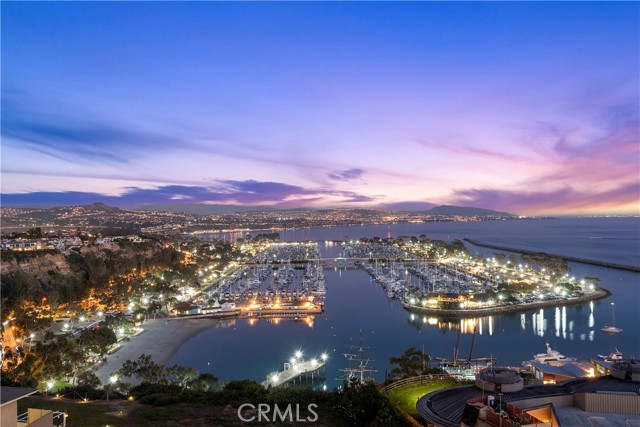 33028 Christina Drive, Dana Point CA: https://media.crmls.org/medias/87b6eb62-e946-4d2d-864d-6210ca644962.jpg