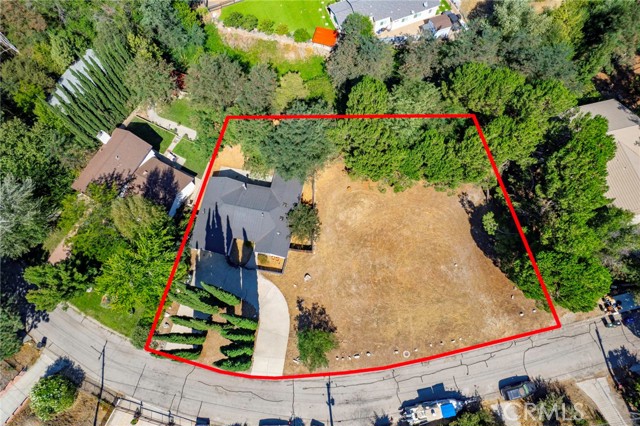 14282 Club View Drive, Lytle Creek CA: https://media.crmls.org/medias/87b70691-246f-407f-b52f-99fd20f38976.jpg