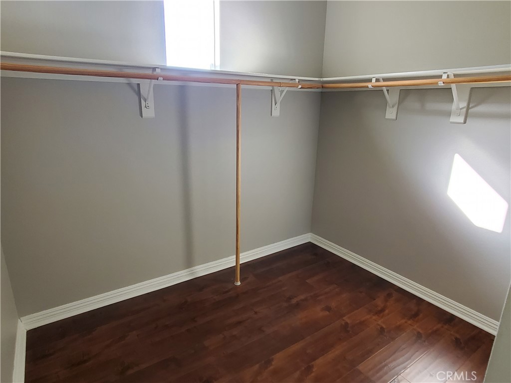 MLS #OC25255377 image #23