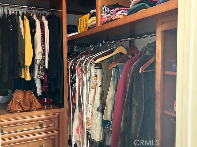 Detail Gallery Image 6 of 26 For 1020 S San Marino Way, Anaheim,  CA 92808 - 3 Beds | 2 Baths