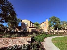 67 Sanctuary, Irvine CA: https://media.crmls.org/medias/87b845c7-0312-44eb-b00c-a79625dc2826.jpg