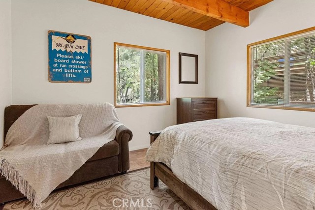 43869 Mendocino Drive, Big Bear Lake CA: https://media.crmls.org/medias/87b920d8-27e2-4127-80c0-20dee95059ee.jpg
