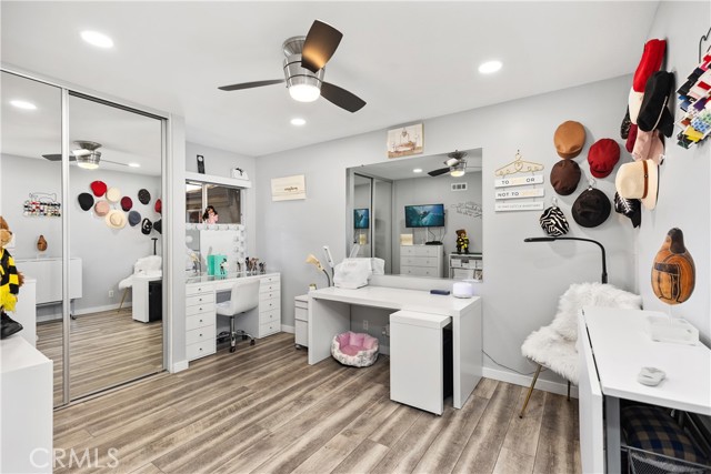40 Tangerine, Irvine CA: https://media.crmls.org/medias/87b9fe62-f47f-4023-9f41-6603cd04d18a.jpg