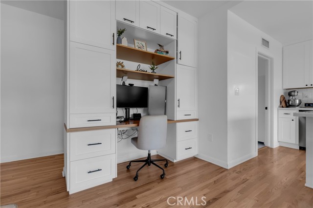 Detail Gallery Image 24 of 38 For 11432 Sophia Ave, Granada Hills,  CA 91344 - 3 Beds | 2 Baths