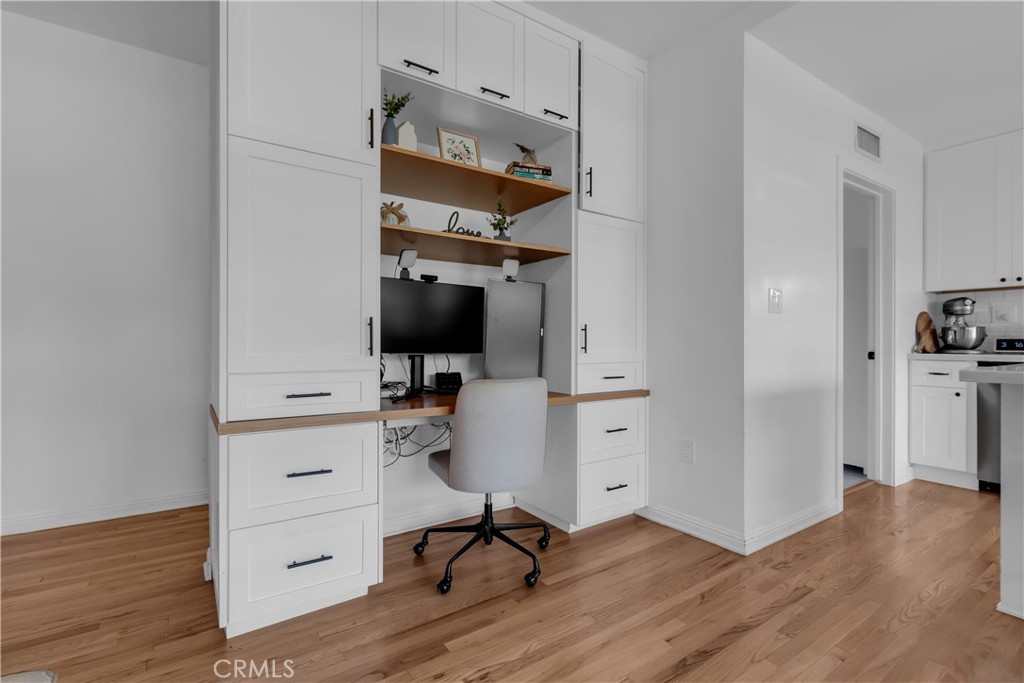 MLS #DW25267370 image #23