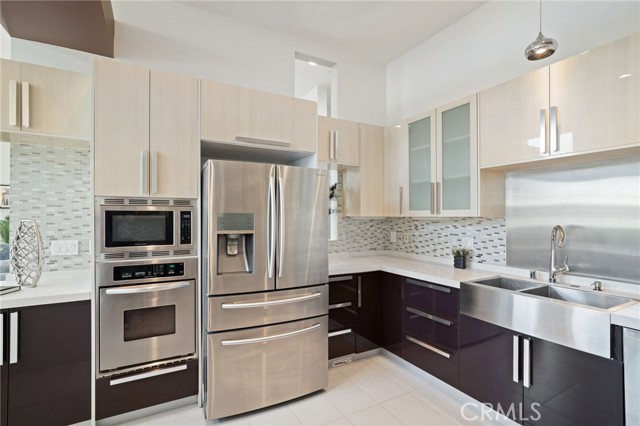 2623 Carnegie Lane, Redondo Beach CA: https://media.crmls.org/medias/87ba7d5b-90cb-4261-b4b7-1815ab35712b.jpg