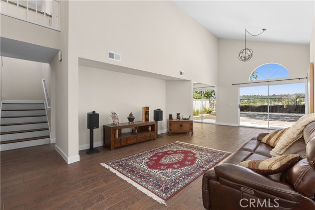 24572 Via Del Oro, Laguna Niguel CA: https://media.crmls.org/medias/87ba7fdb-c8e0-4f1c-9982-b42aa841399a.jpg