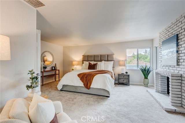 42768 Santa Suzanne Place, Temecula CA: https://media.crmls.org/medias/87bab39e-d69a-463d-9541-9913749b879c.jpg
