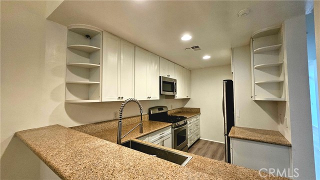 Detail Gallery Image 20 of 28 For 500 E Del Mar Bld #5,  Pasadena,  CA 91101 - 2 Beds | 2 Baths