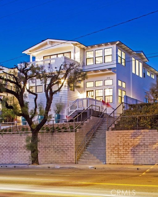 216 Prospect Avenue, Redondo Beach, California 90277, 4 Bedrooms Bedrooms, ,3 BathroomsBathrooms,Residential,Sold,Prospect,SB16705479 216 Prospect Avenue, Redondo Beach, California 90277, 4 Bedrooms Bedrooms, ,3 BathroomsBathrooms,Residential,Sold,Prospect,SB16705479