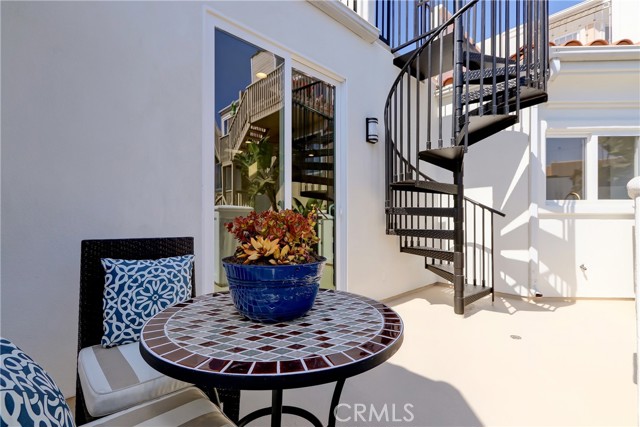 1520 Hermosa Avenue, Hermosa Beach, California 90254, 3 Bedrooms Bedrooms, ,3 BathroomsBathrooms,Residential,Sold,Hermosa,SB23085907