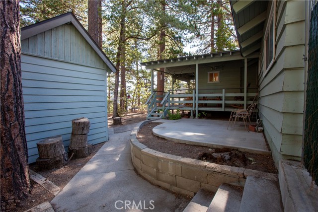2359 Avian Way, Running Springs CA: https://media.crmls.org/medias/87bc188d-6f25-4561-9289-6e6cf872cabc.jpg