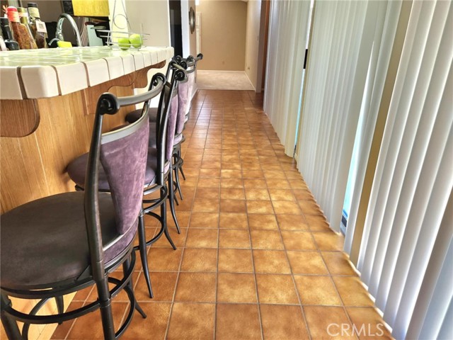 450 Fairway Drive, Palmdale CA: https://media.crmls.org/medias/87bc5164-6678-40d4-956f-9b7aa6424b62.jpg