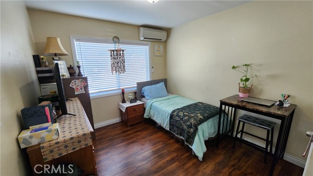 Image 26 of 74 For 6310 Hardwick Street