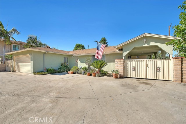 14104 Barrydale Street, La Puente CA: https://media.crmls.org/medias/87bd7fe7-9cf6-4f42-ab82-8e08f56790d4.jpg