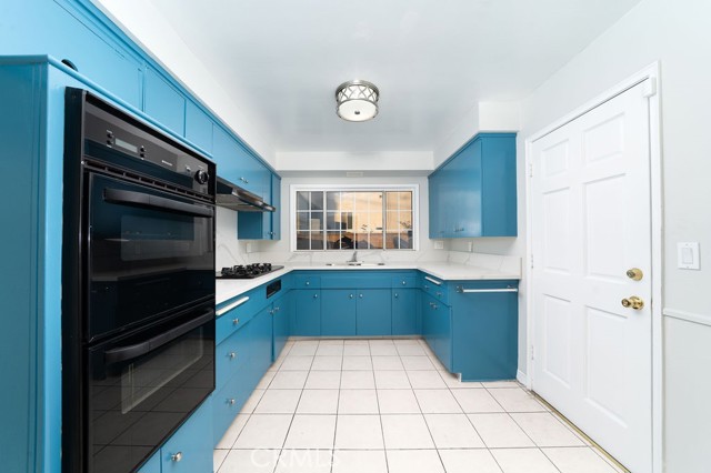 Detail Gallery Image 11 of 23 For 14509 Greenworth Dr, La Mirada,  CA 90638 - 3 Beds | 2 Baths