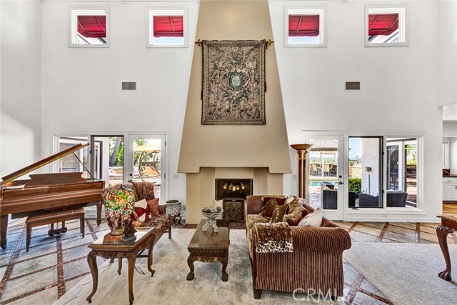 Detail Gallery Image 9 of 54 For 1532 Kensing Ln, North Tustin,  CA 92705 - 5 Beds | 6/2 Baths