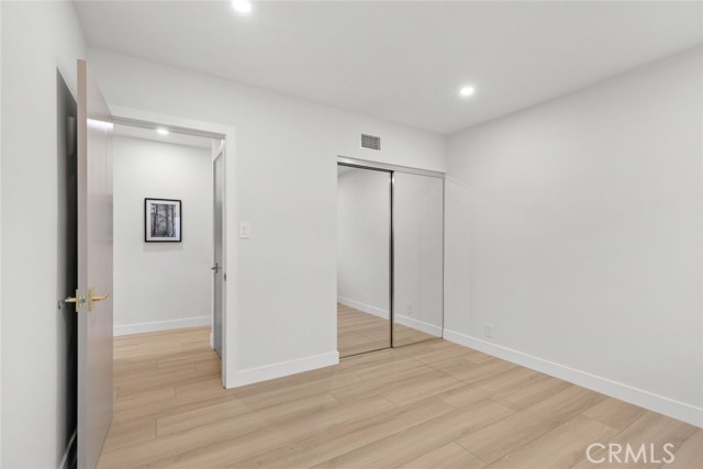 Detail Gallery Image 40 of 72 For 8633 Le Berthon St, Sunland,  CA 91040 - 5 Beds | 3 Baths